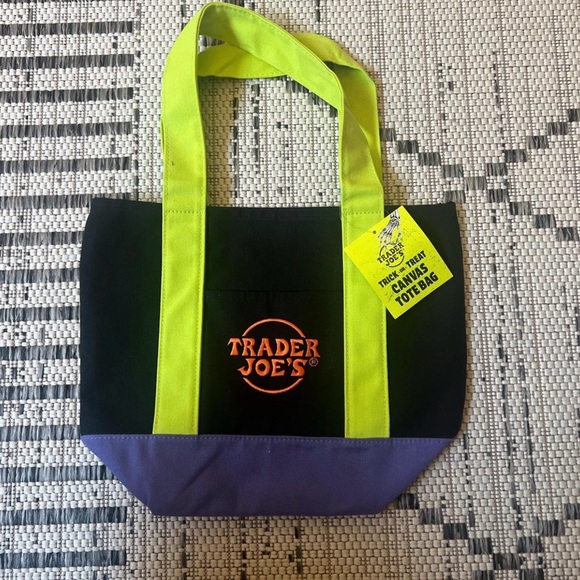 Trader Joe’s Halloween Mini Tote Bag - Picture 1 of 1